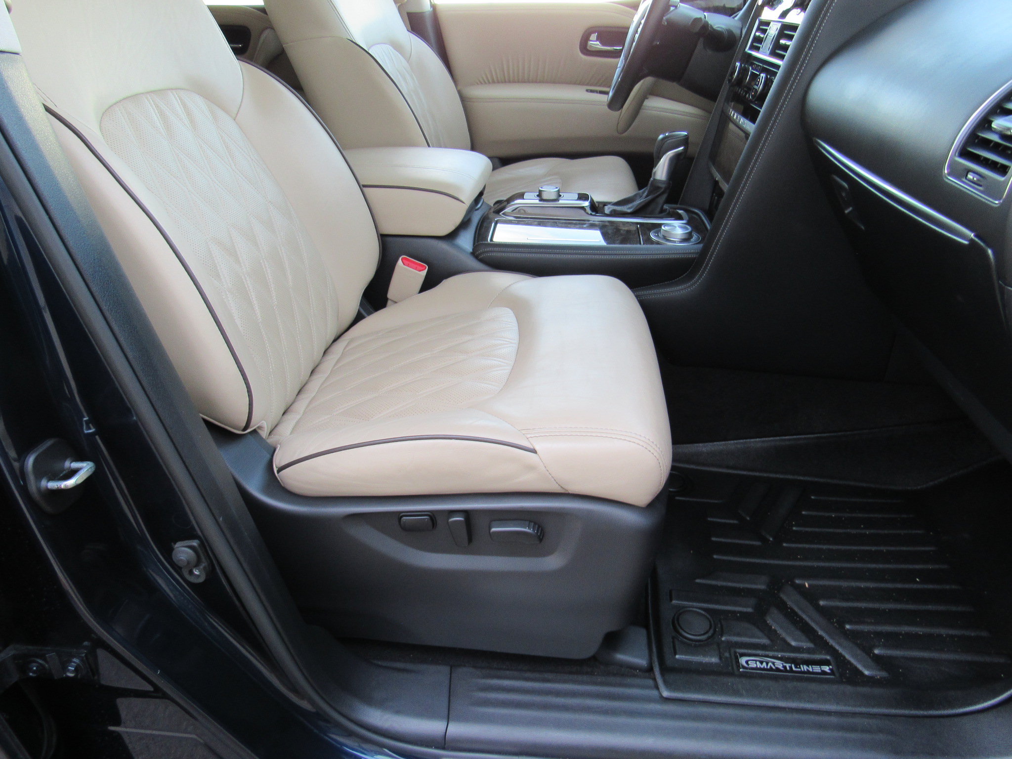 Used 2021 Nissan Armada Platinum w/ Captain's Chairs Package AWD/4WD image 29