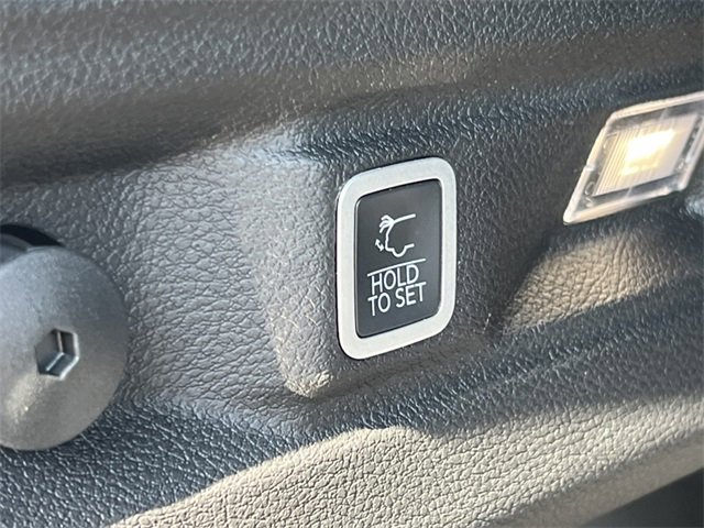 New 2025 Jeep Grand Cherokee L Limited image 36
