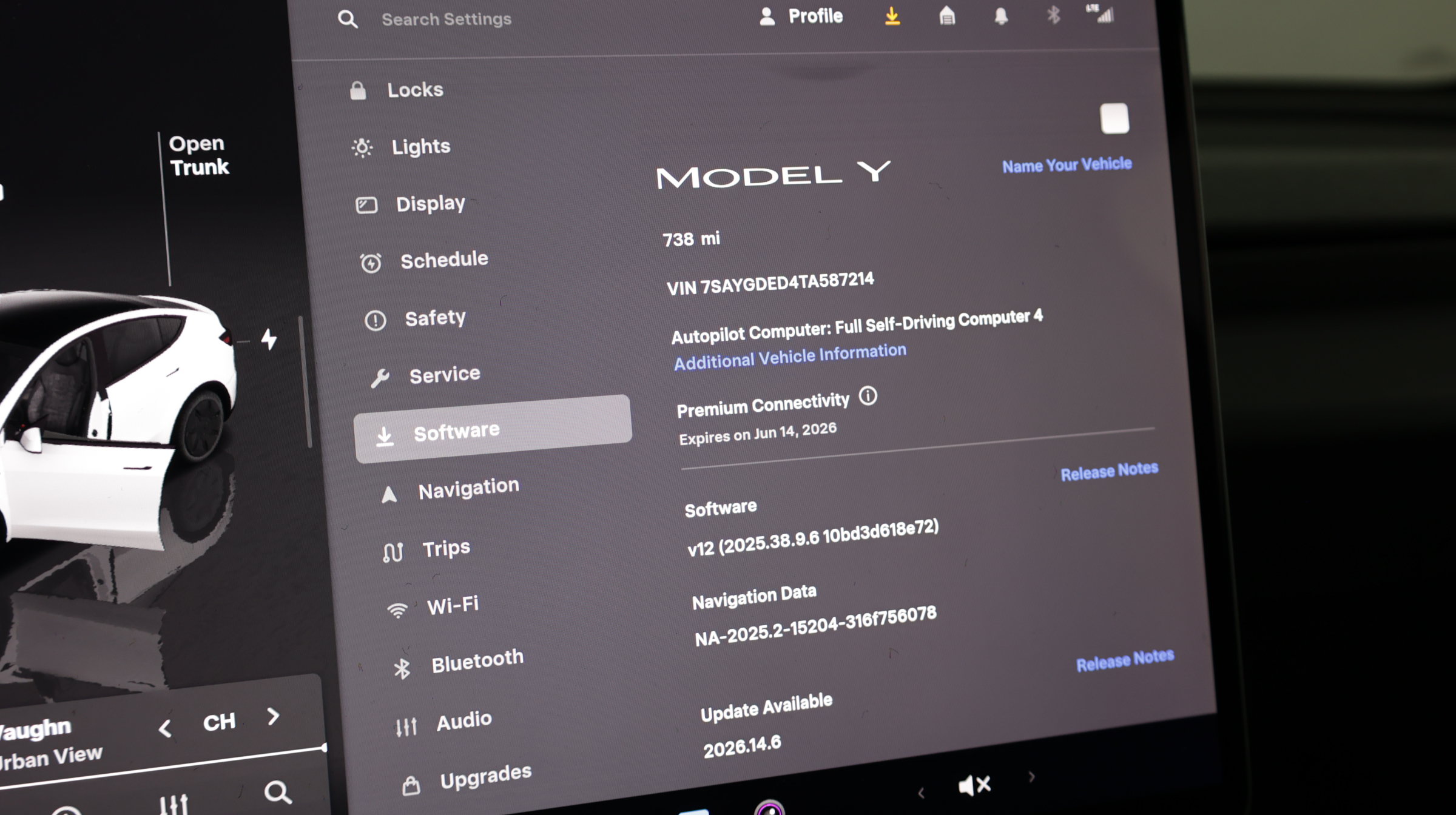 Used 2026 Tesla Model Y 2WD image 18