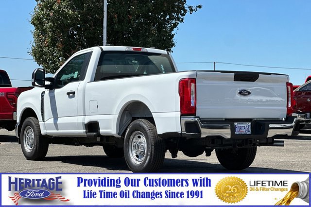 Used 2025 Ford F250 XL w/ XL Chrome Package image 6