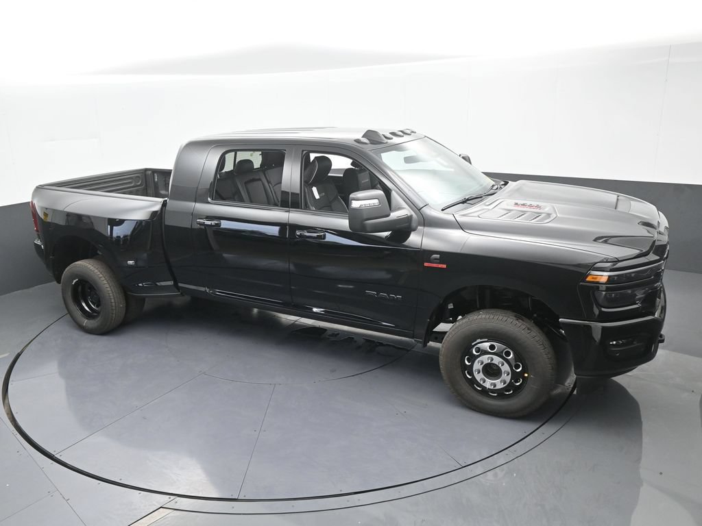 New 2026 RAM 3500 Laramie w/ Night Edition AWD/4WD image 53