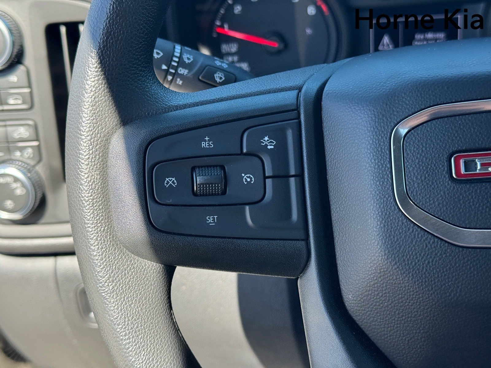 Used 2026 GMC Sierra 1500 Pro w/ Pro Value Package AWD/4WD image 14