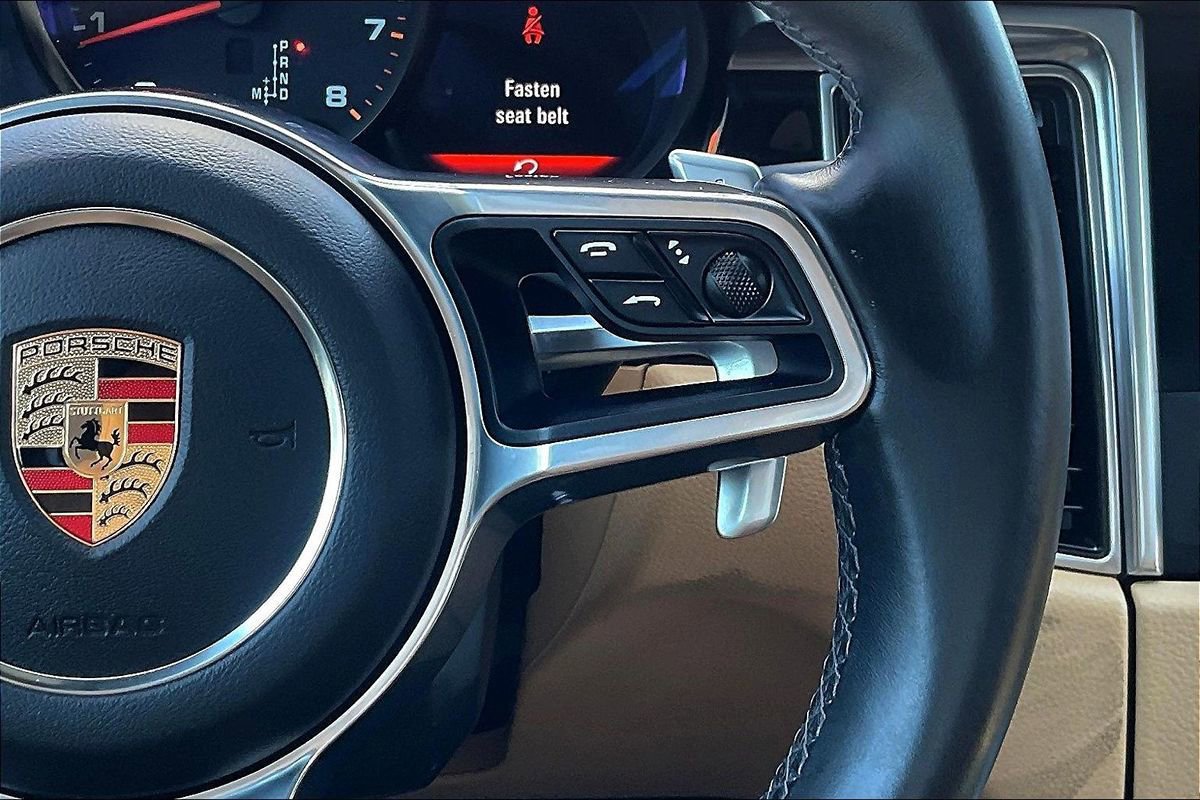 Used 2018 Porsche Macan AWD/4WD image 21