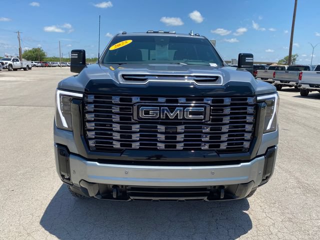 Used 2025 GMC Sierra 2500 Denali Ultimate AWD/4WD image 9