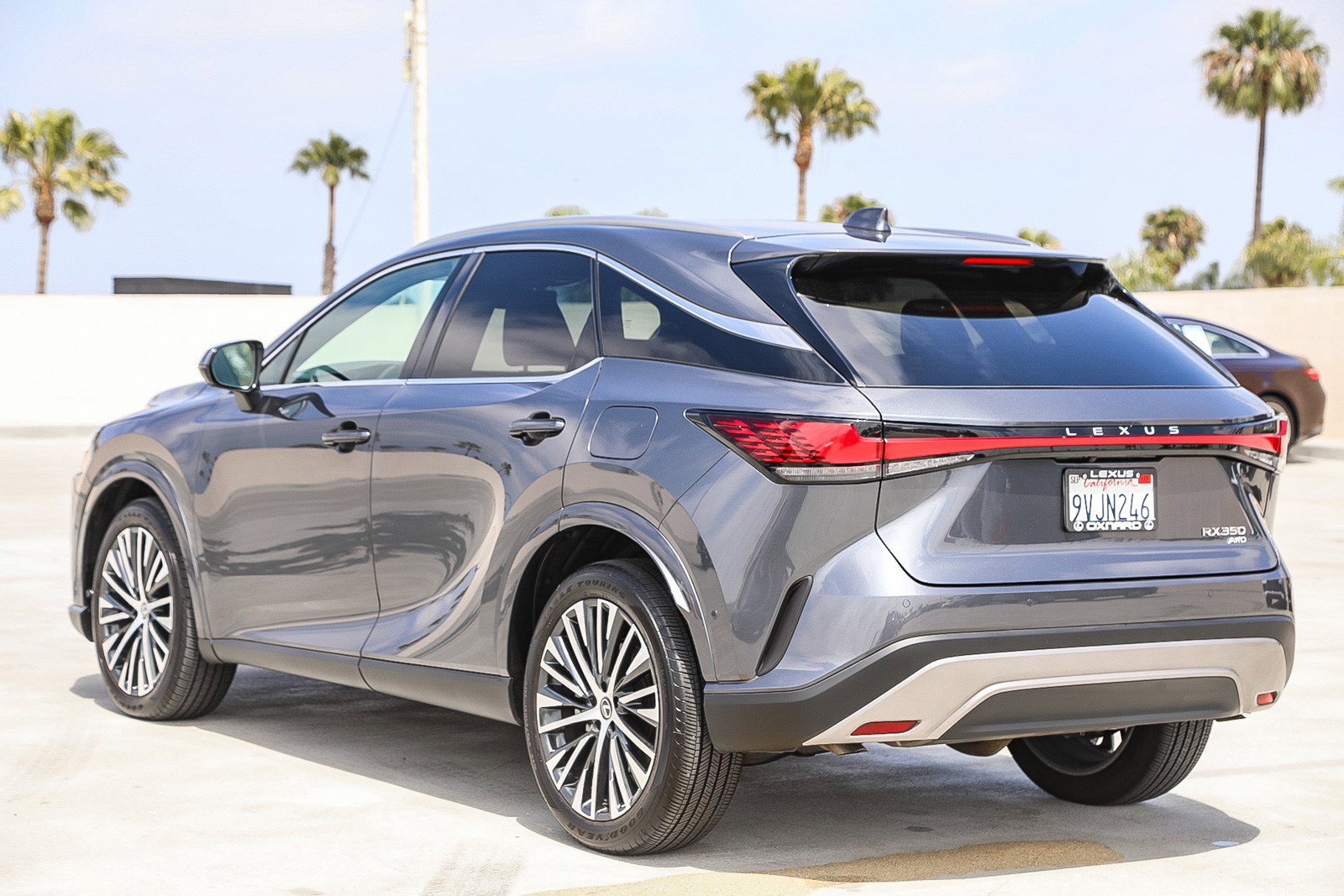 Used 2025 Lexus RX 350 Premium Plus w/ Convenience Package AWD/4WD image 5