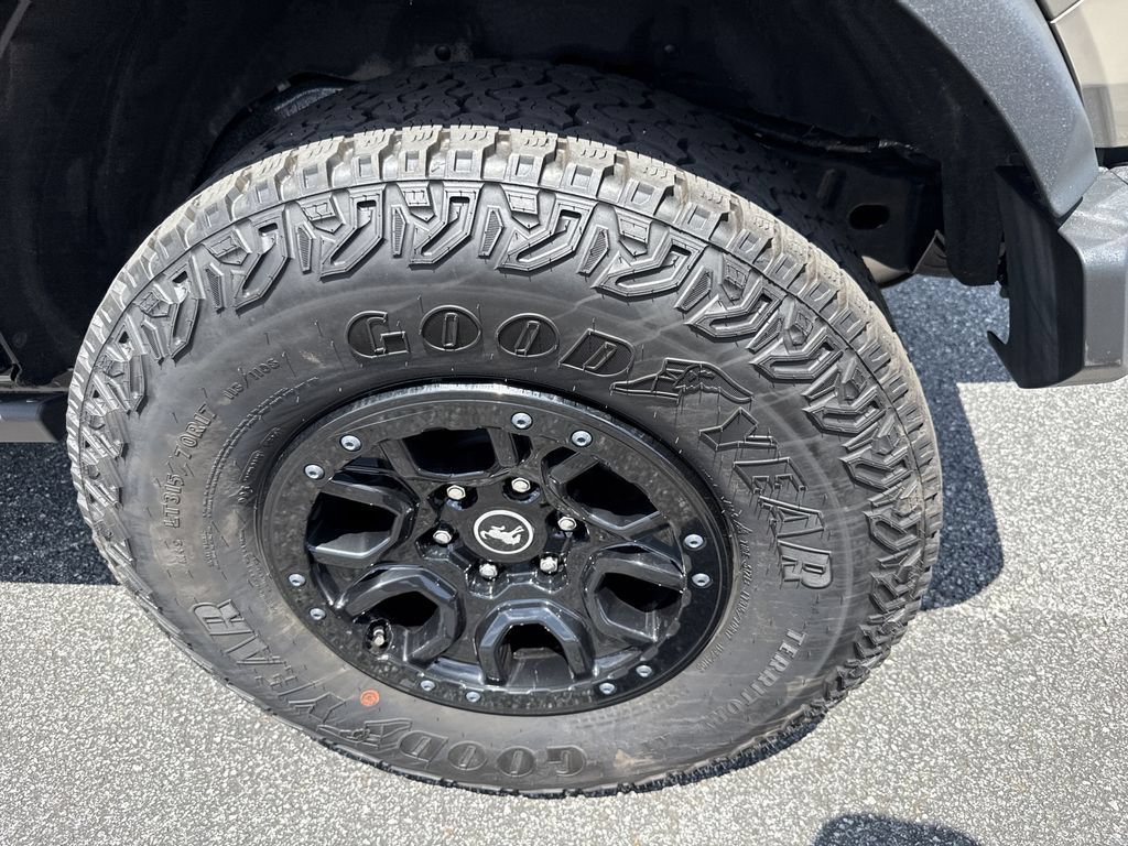 Used 2025 Ford Bronco Badlands AWD/4WD image 19