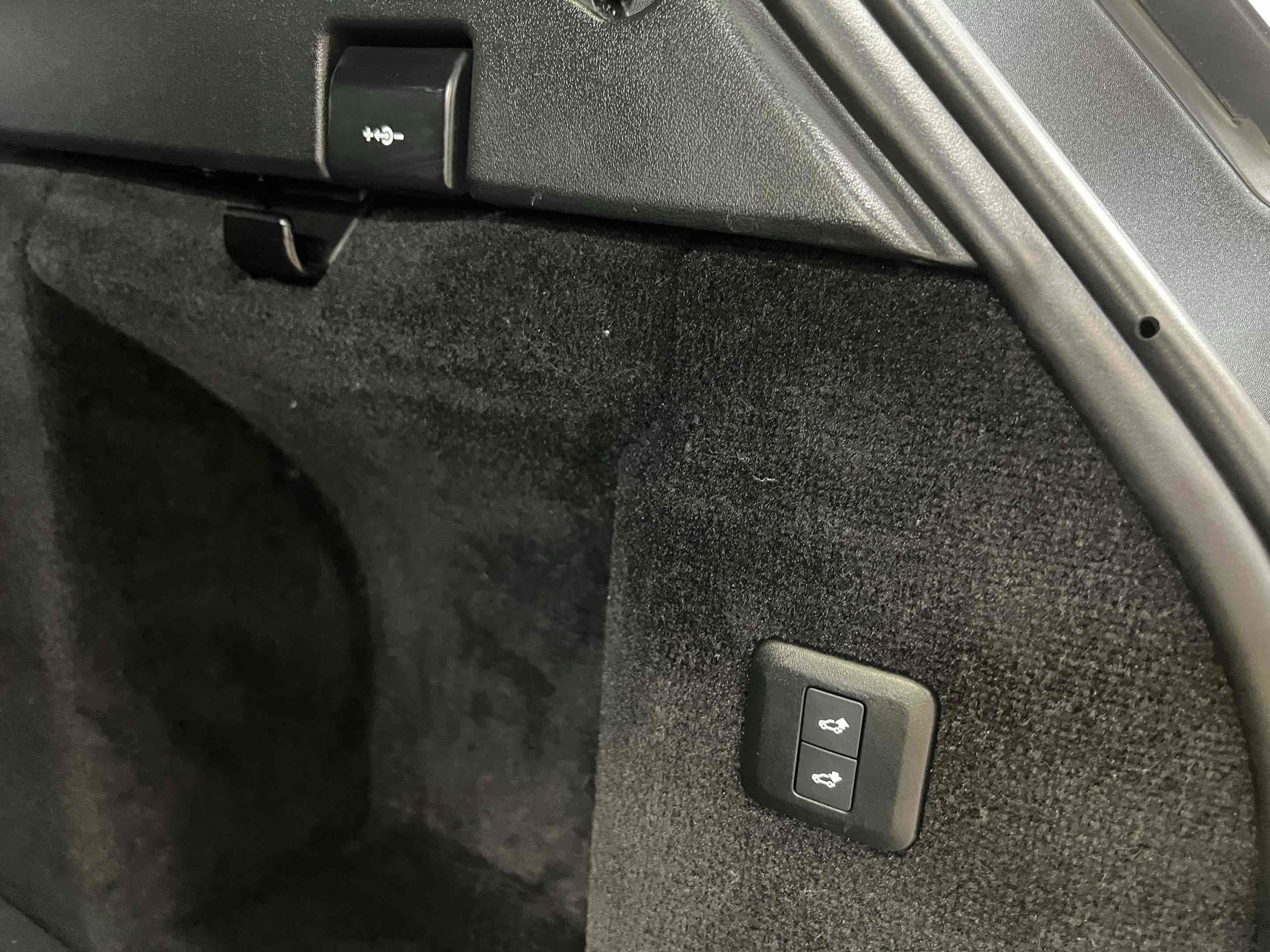 Used 2021 Land Rover Range Rover Sport HSE Dynamic image 12