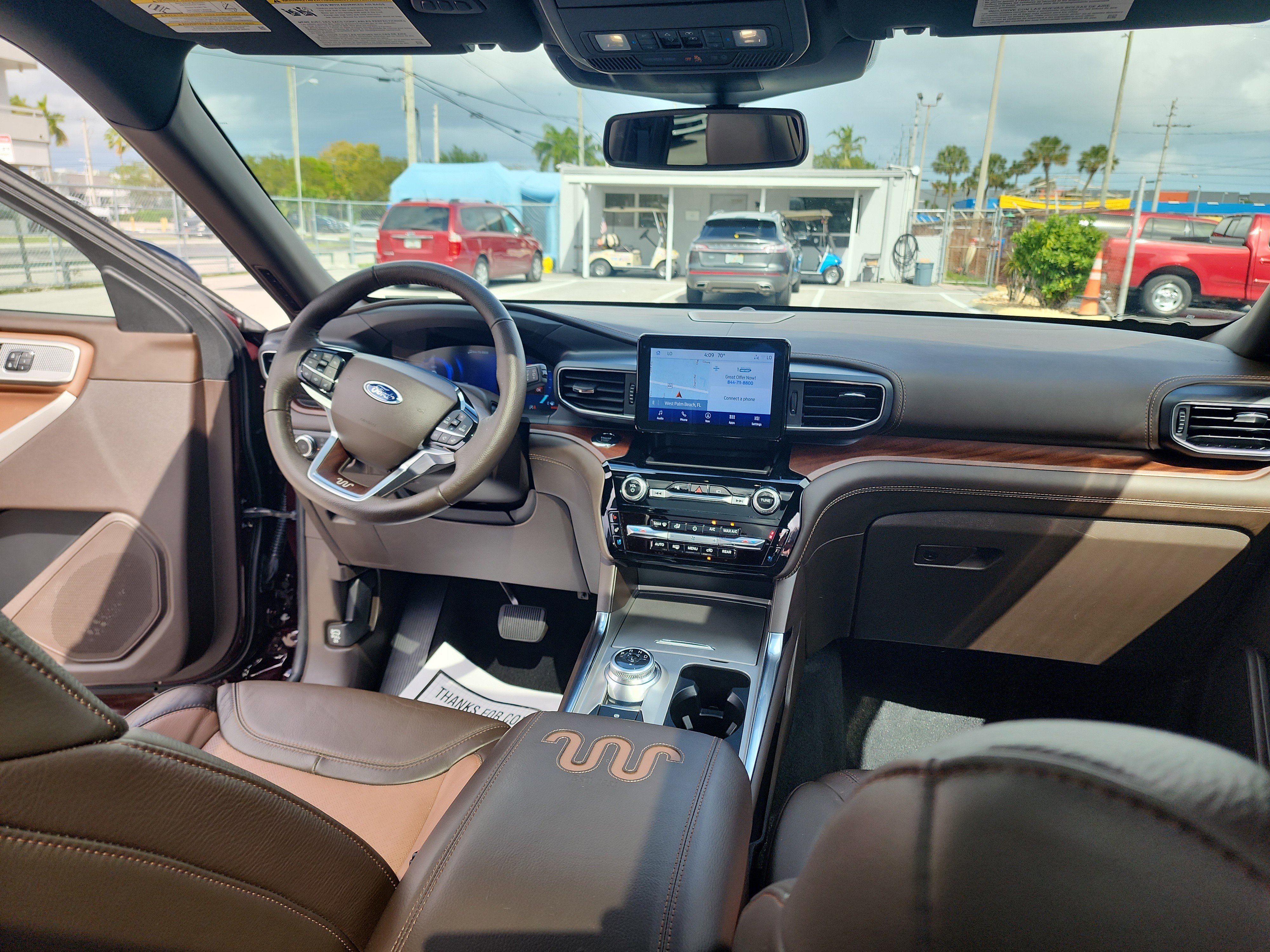 Used 2023 Ford Explorer King Ranch w/ Class IV Trailer Tow Package image 23