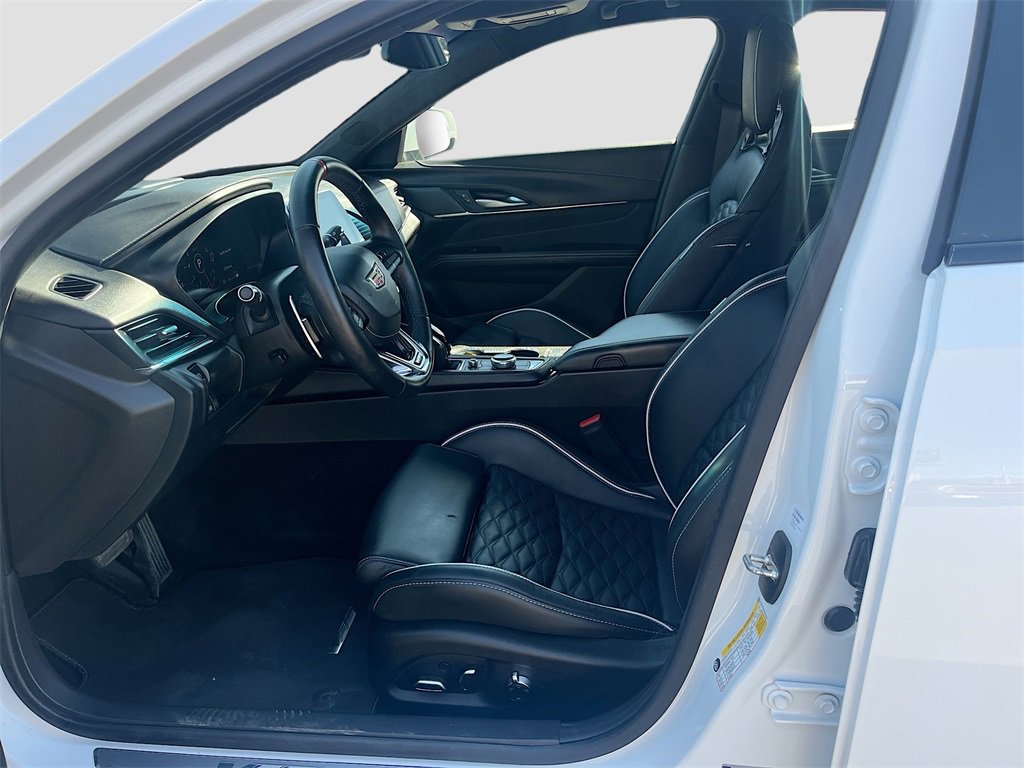 Used 2024 Cadillac CT4 V Blackwing w/ Driver Assist Package image 22
