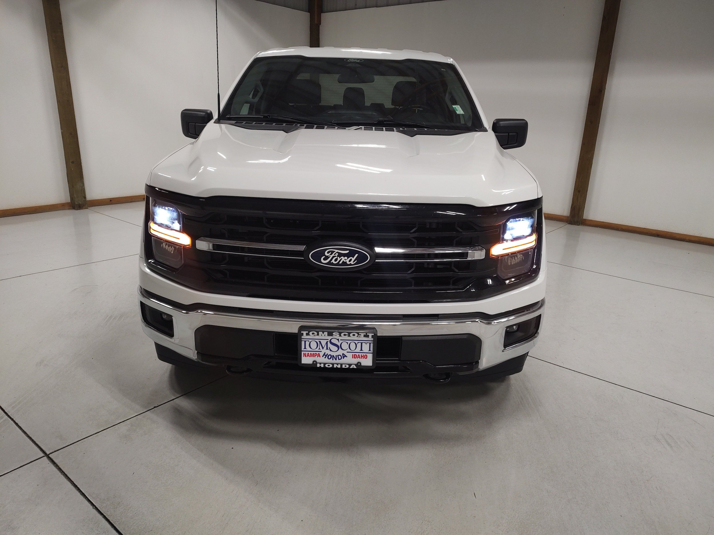 Used 2025 Ford F150 XLT w/ Equipment Group 301A Standard AWD/4WD image 3