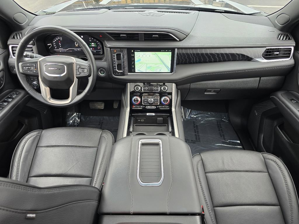 Certified 2023 GMC Yukon Denali image 28