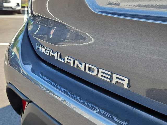 Used 2023 Toyota Highlander L AWD/4WD image 29