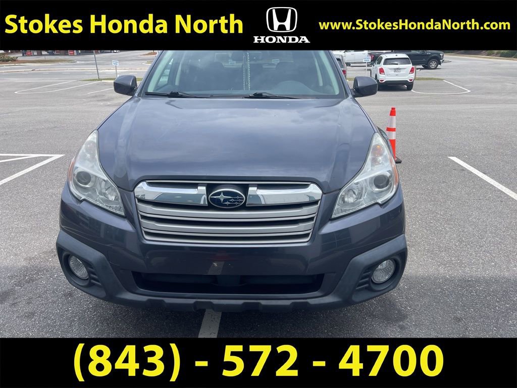 Used 2014 Subaru Outback 2.5i Premium AWD/4WD image 2