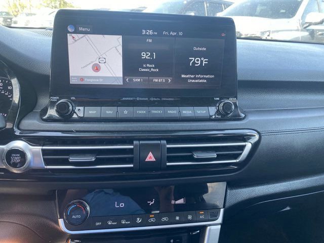 Used 2021 Kia Seltos SX w/ SX Sunroof Package image 18