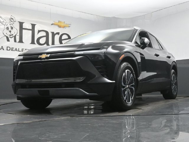 Used 2024 Chevrolet Blazer EV LT AWD/4WD image 4