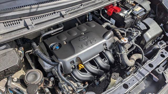 Used 2016 Toyota Yaris L image 25