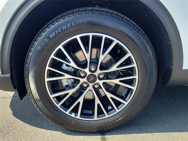 New 2025 Ford Escape SE image 22