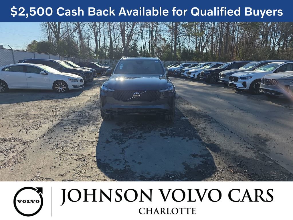 New 2026 Volvo XC90 B6 Ultra w/ Lounge Package image 2