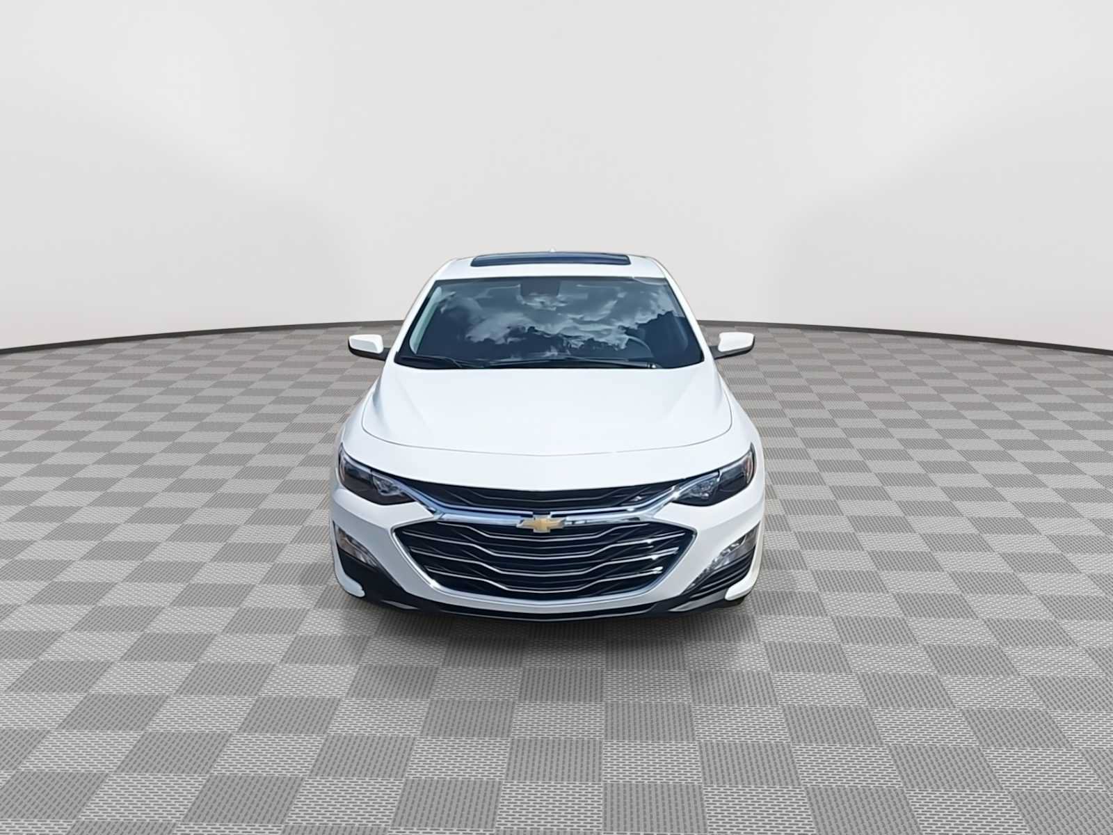 Used 2024 Chevrolet Malibu LT FWD image 3