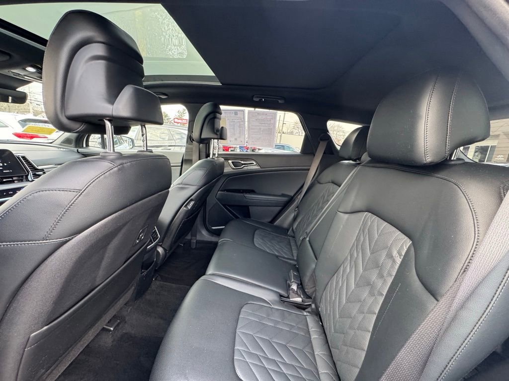 Used 2023 Kia Sportage X-Line w/ X-Line Premium Package image 16