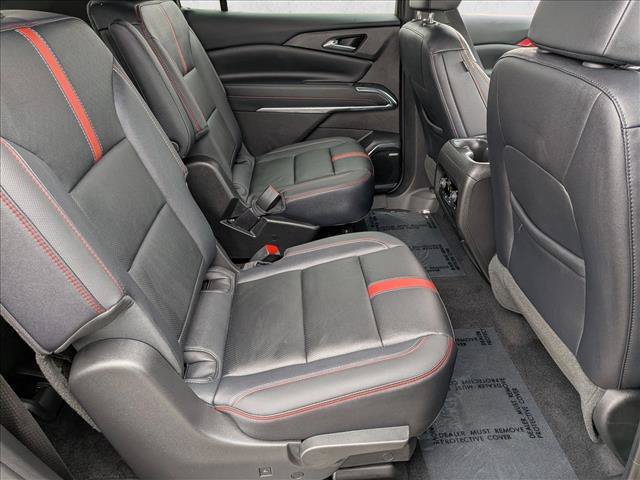 Used 2026 Chevrolet Traverse RS AWD/4WD image 25