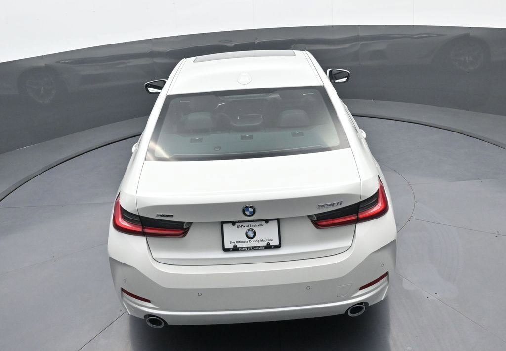 New 2025 BMW 330i xDrive Sedan w/ Convenience Package image 34