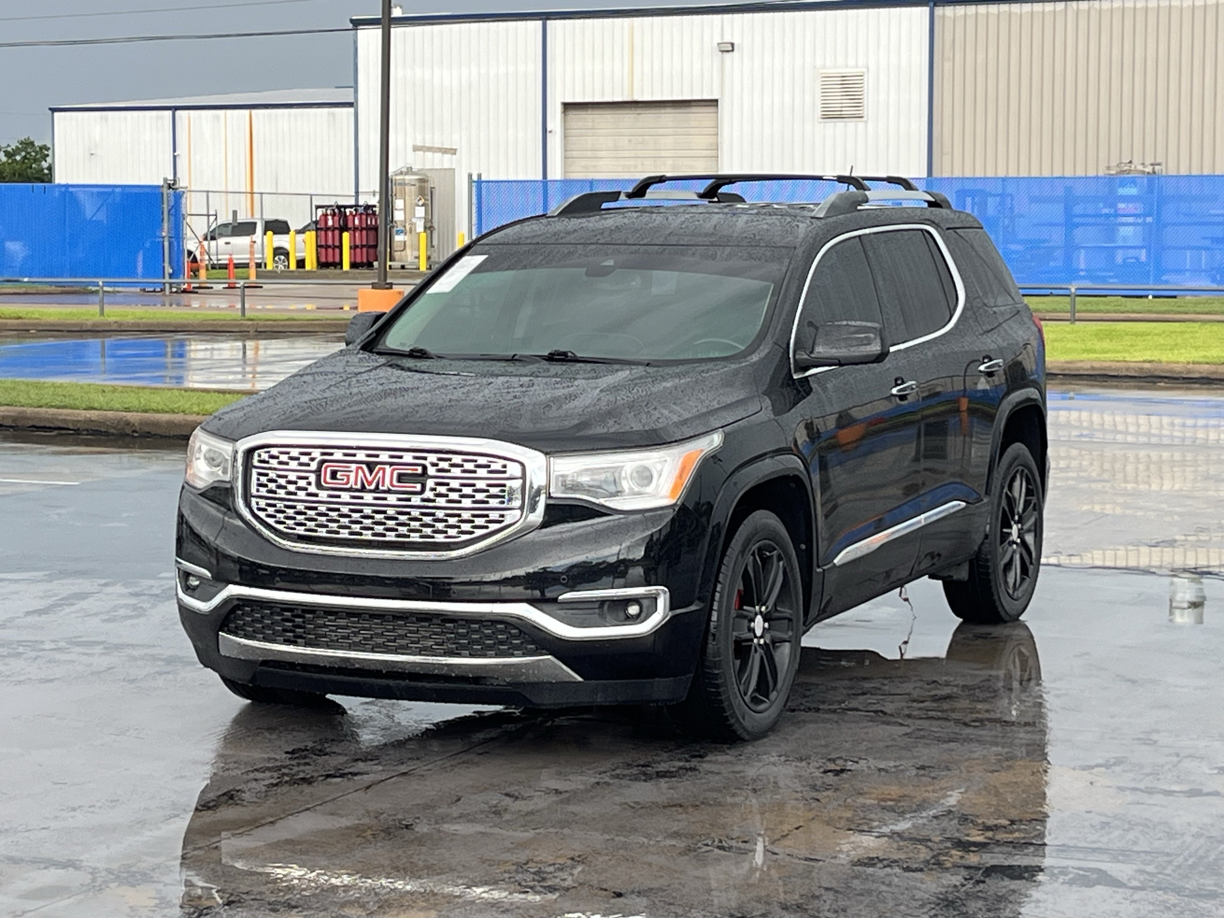 Used 2019 GMC Acadia Denali FWD image 3