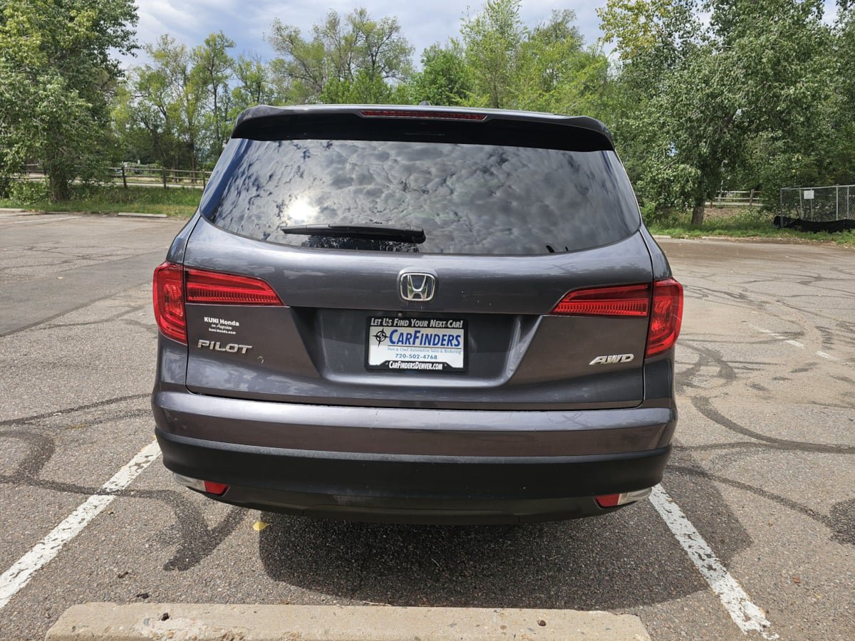 Used 2016 Honda Pilot EX image 4