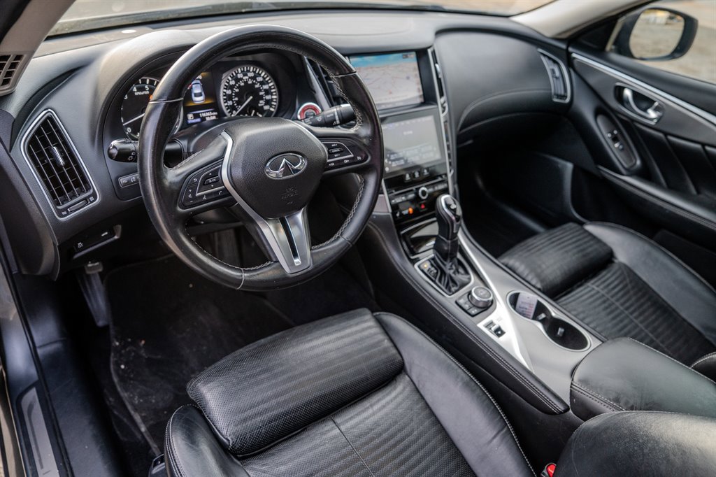 Used 2018 INFINITI Q50 Sport image 14