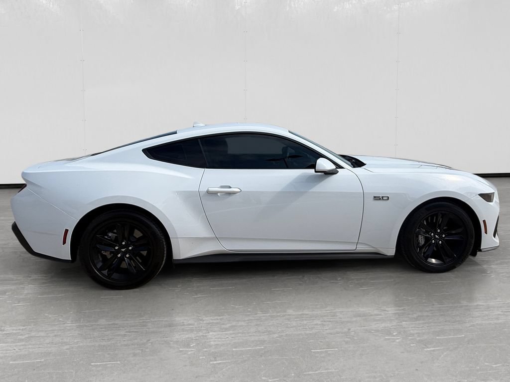 Used 2026 Ford Mustang GT RWD image 6