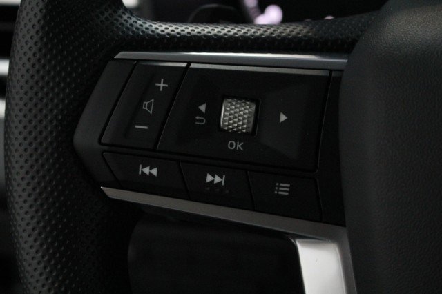 New 2026 Mitsubishi Outlander ES FWD image 9