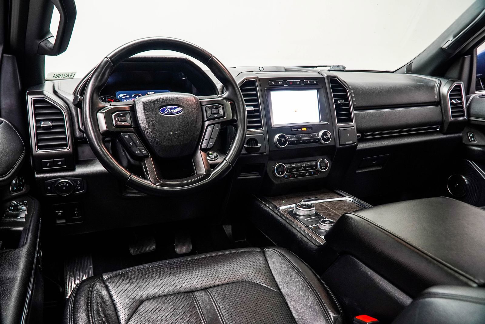 Used 2020 Ford Expedition Limited w/ Equipment Group 302A image 5