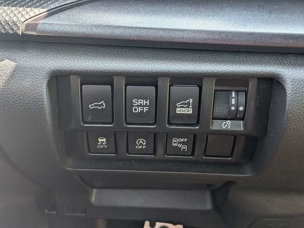 Used 2023 Subaru Forester Wilderness w/ Wilderness Package AWD/4WD image 25