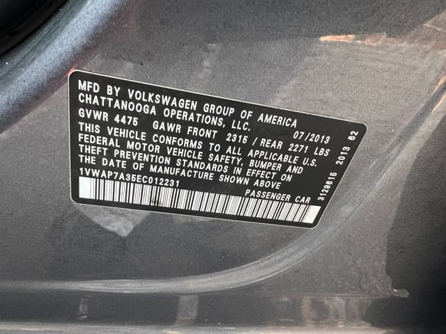 Used 2014 Volkswagen Passat Wolfsburg Edition image 33