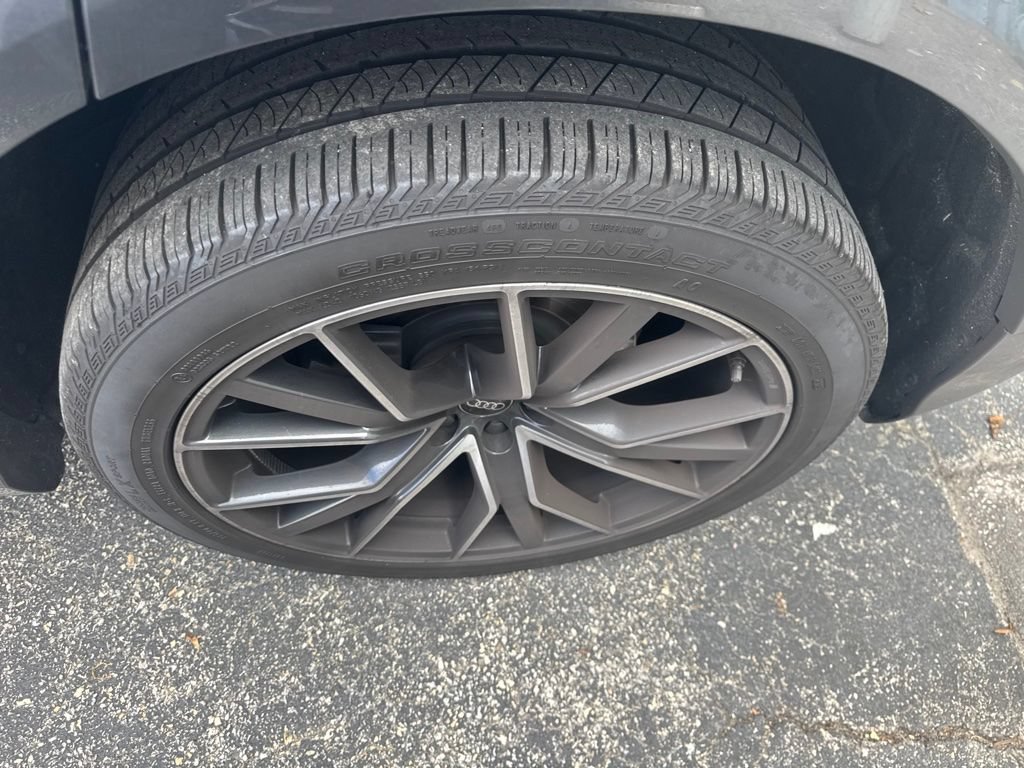Certified 2023 Audi SQ8 Premium Plus w/ Executive Package AWD/4WD image 14