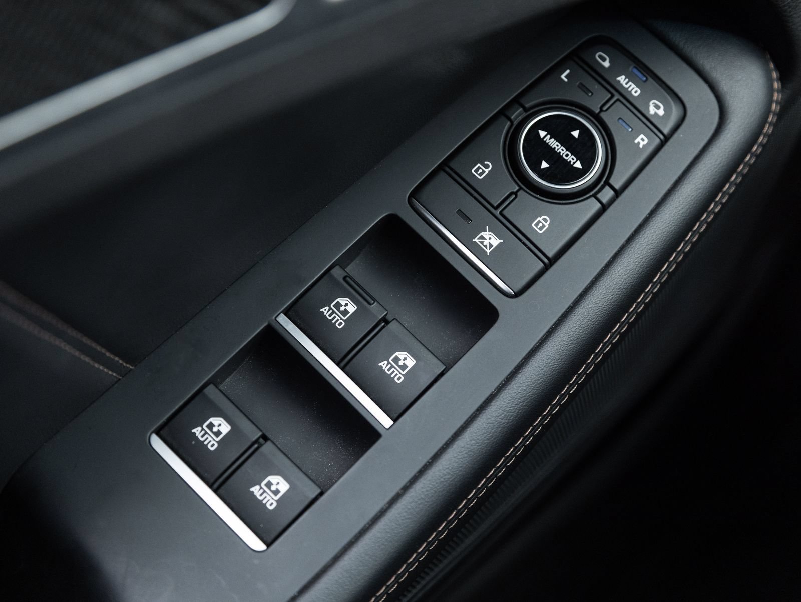 Used 2020 Genesis G80 3.3T Sport RWD image 20