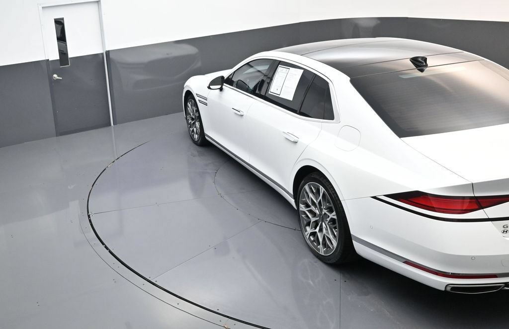 Used 2024 Genesis G90 3.5T AWD/4WD image 22
