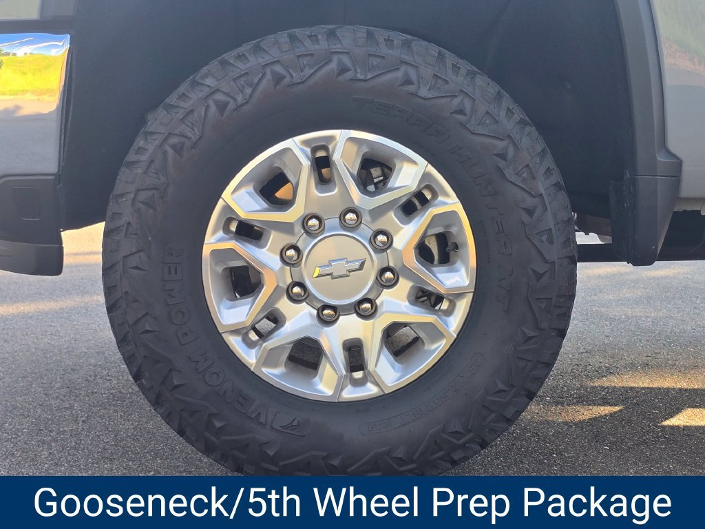Certified 2024 Chevrolet Silverado 2500 LT w/ Convenience Package AWD/4WD image 8