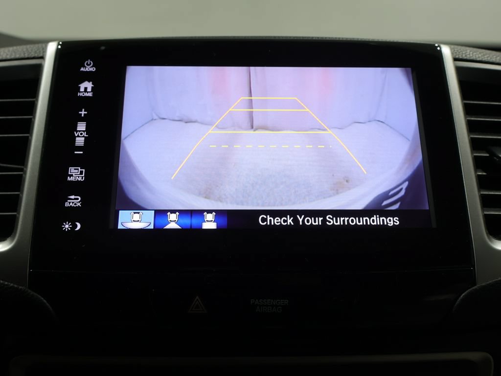 Used 2017 Honda Pilot Touring image 31