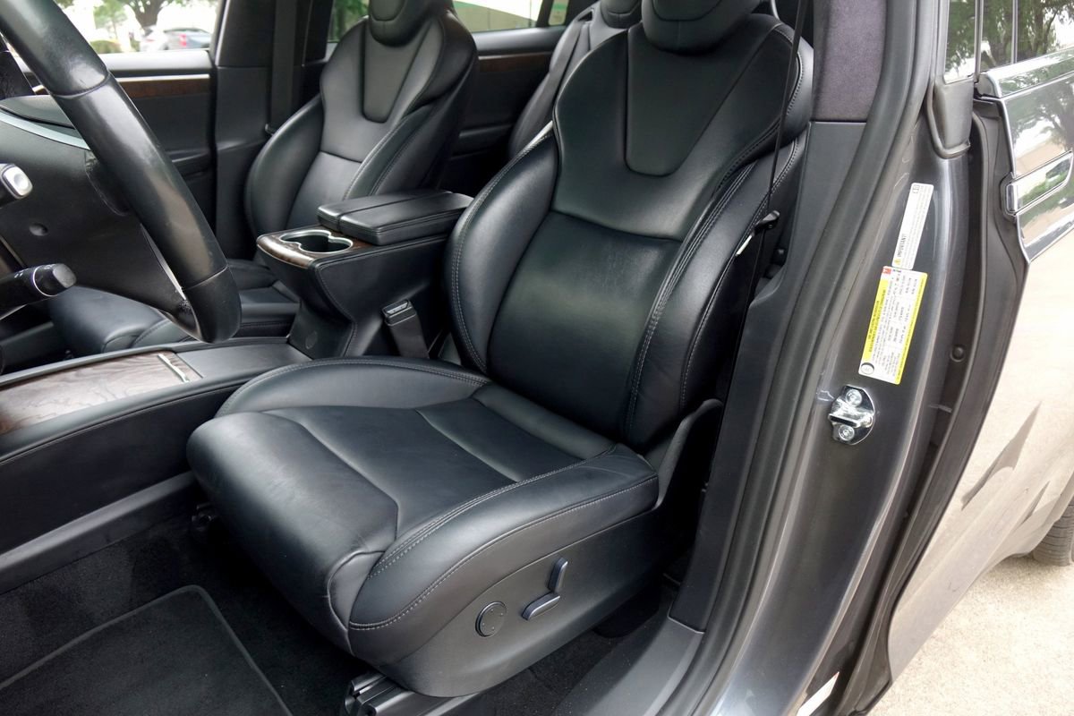 Used 2018 Tesla Model X 100D AWD/4WD image 6