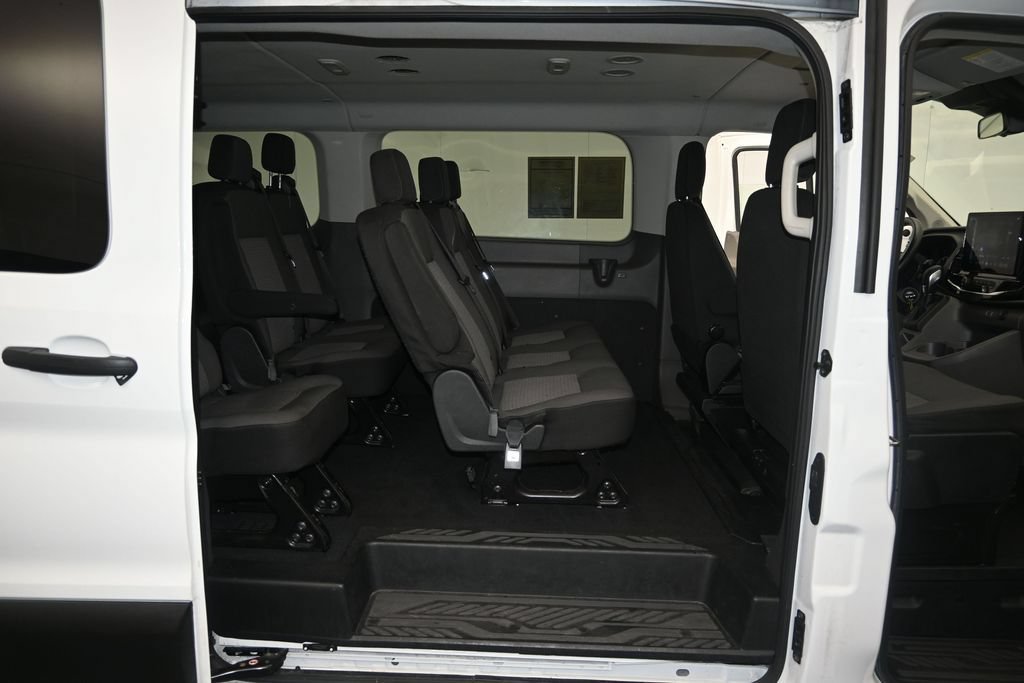 Used 2024 Ford Transit 350 XLT RWD image 16
