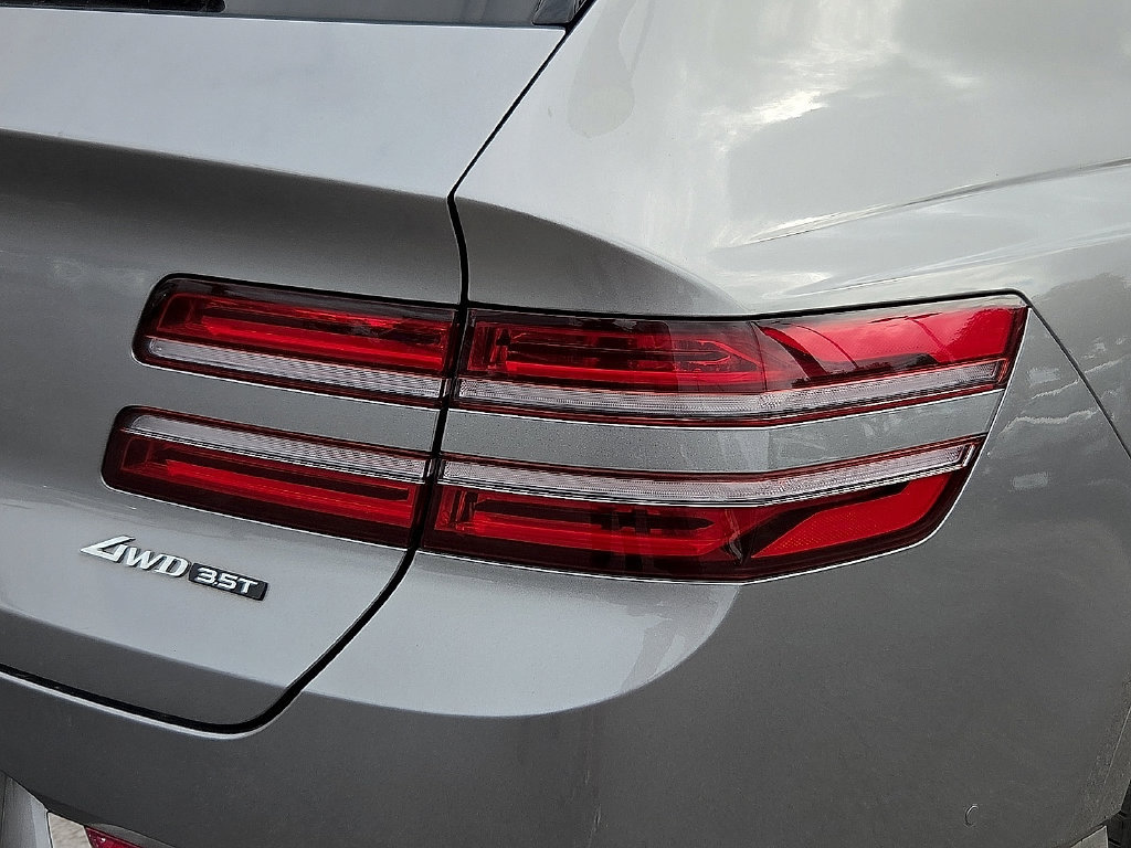 Used 2023 Genesis GV80 3.5T Advanced + w/ Convenience Package AWD/4WD image 10