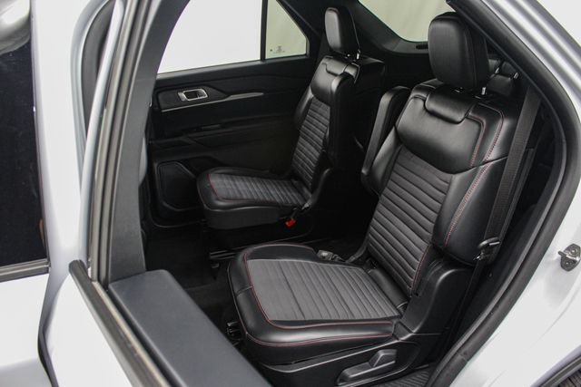 Certified 2026 Ford Explorer ST-Line AWD/4WD image 17