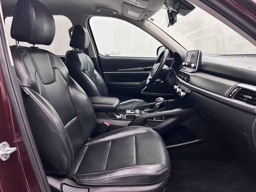 Used 2020 Kia Telluride LX image 19