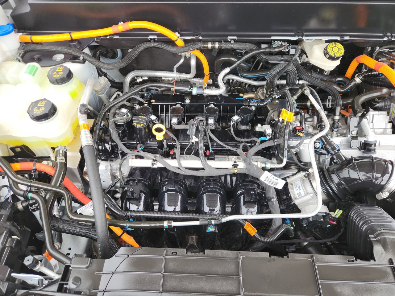 Used 2024 Ford Maverick Lariat FWD image 30
