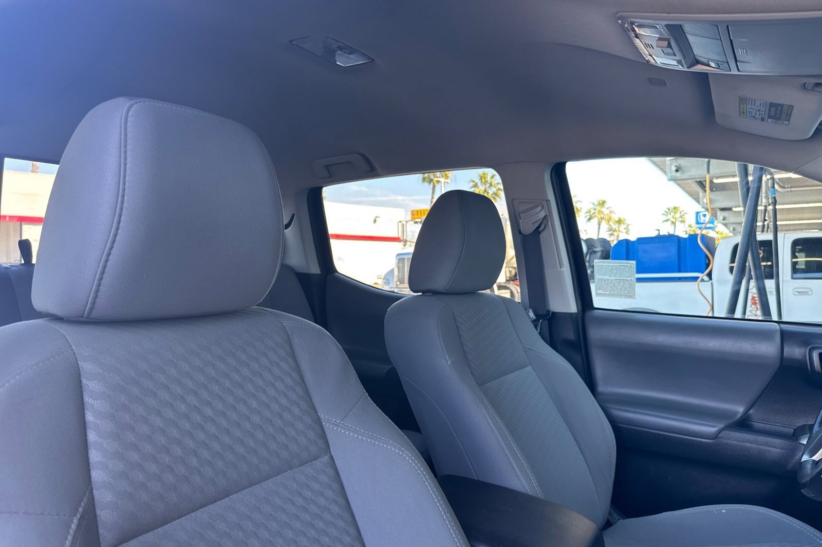 Used 2022 Toyota Tacoma SR5 image 15