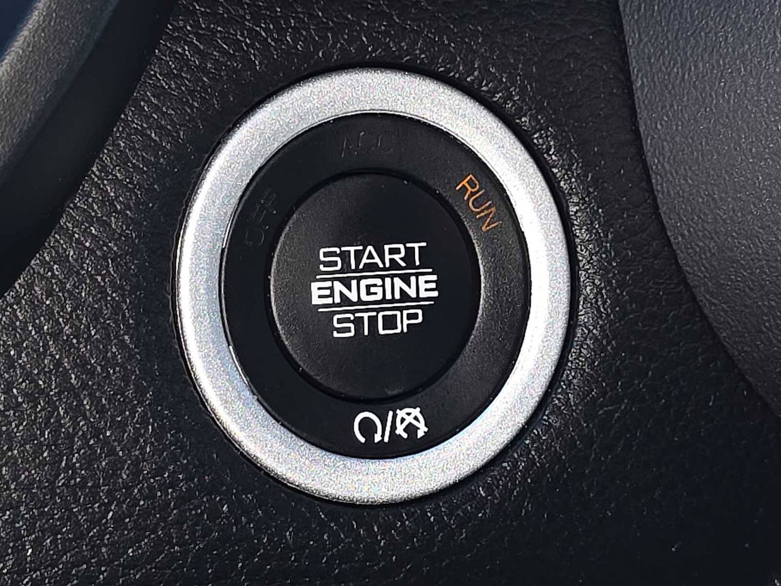 Used 2023 RAM 1500 Laramie image 23