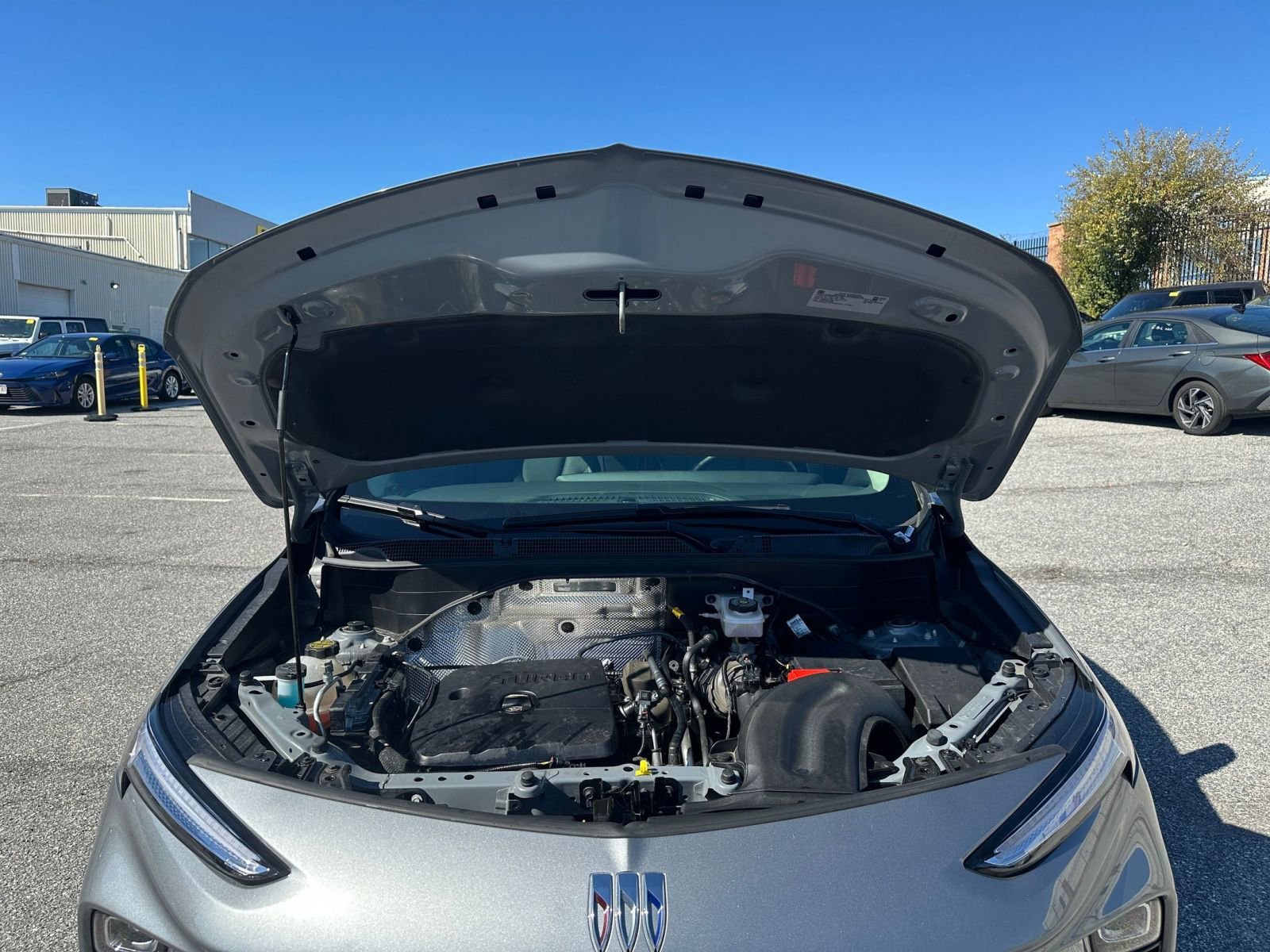 Used 2025 Buick Encore GX Preferred image 30