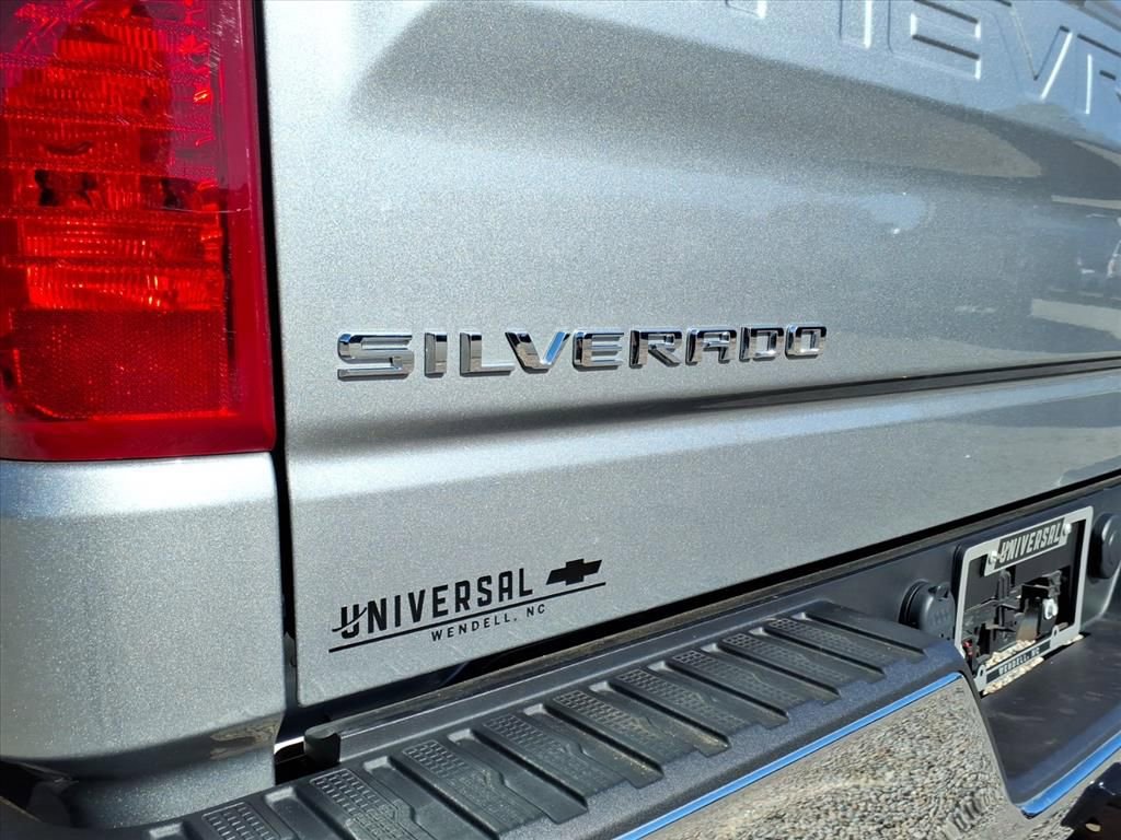 Used 2025 Chevrolet Silverado 1500 LT image 32