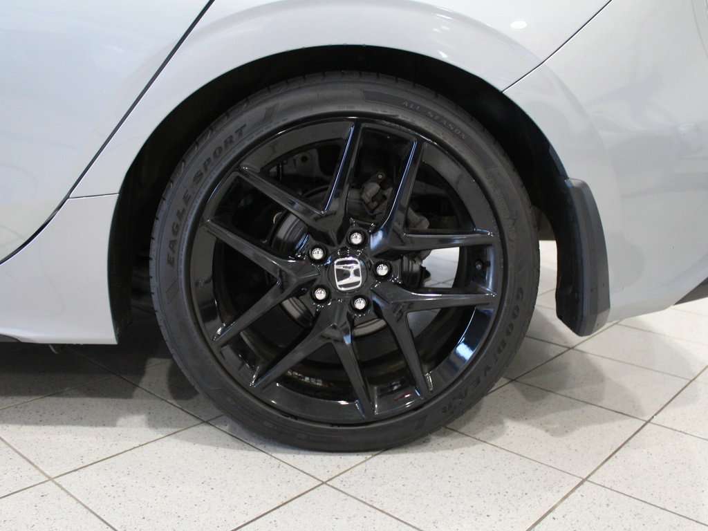Used 2022 Honda Civic Sport image 9